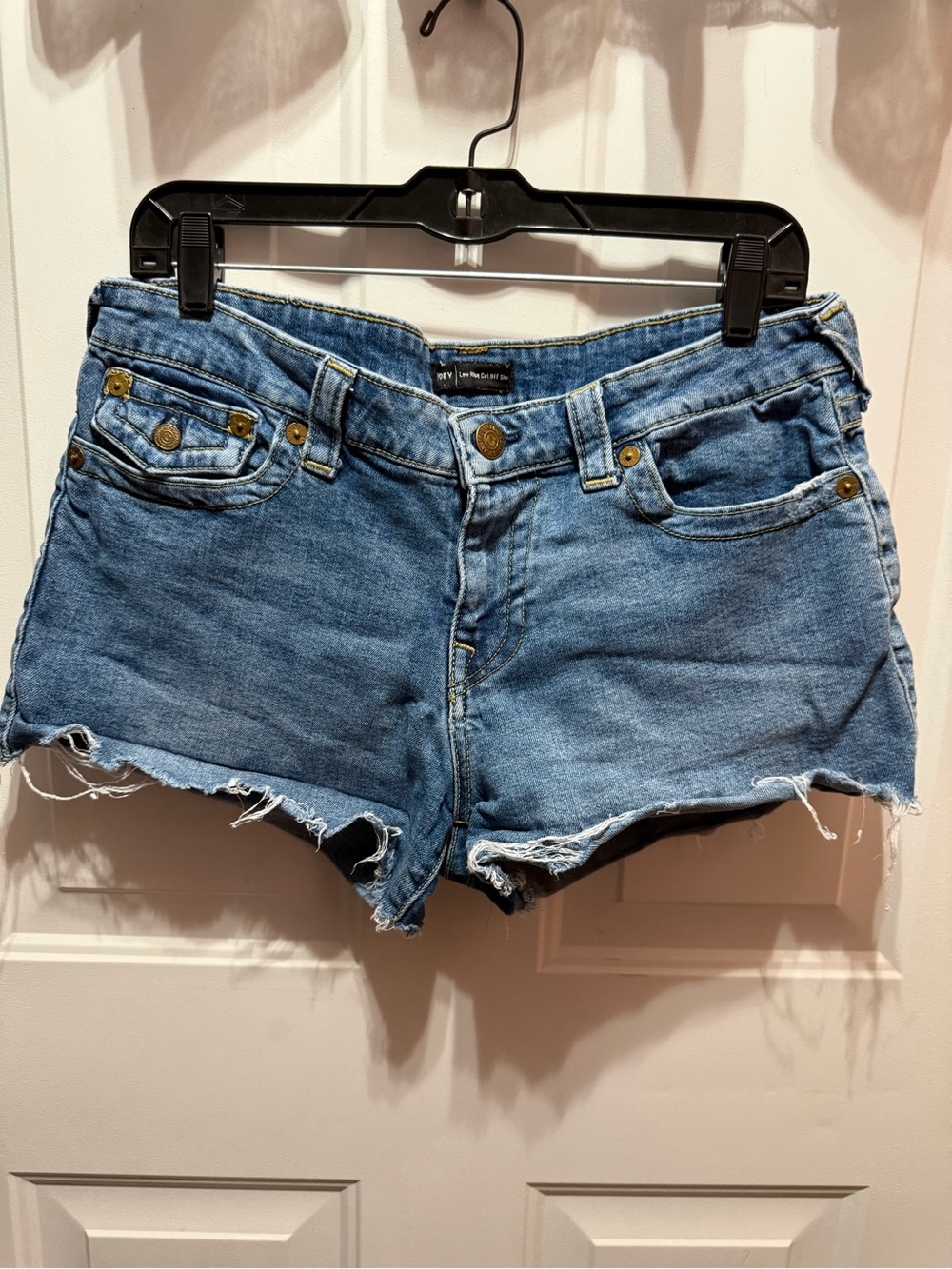 True Religion Joey Women's Medium Blue Denim Cutoff Shorts 33